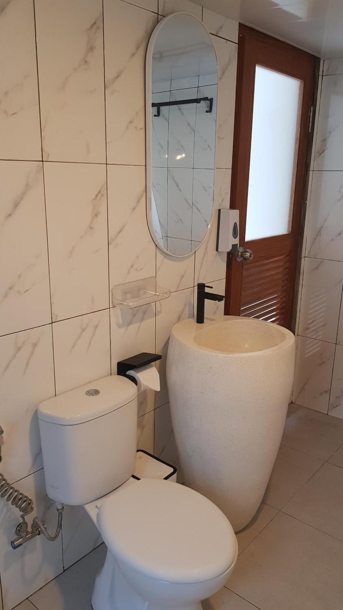 Ari Guest House Undisan Esterno foto